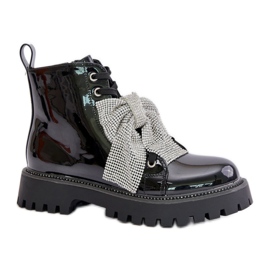 Dámské lakované kotníkové boty s černou mašlí černá Dámské lakované kotníkové boty s černou mašlí černá