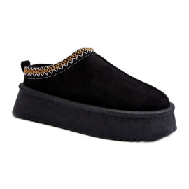 Step in style Pantofle Model Sylva UA-1822 Black - Krok ve velkém stylu černý