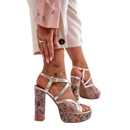 Sandály Model Maciejka 06084-25 Gold - Step in style zelená Sandály Model Maciejka 06084-25 Gold - Step in style zelená