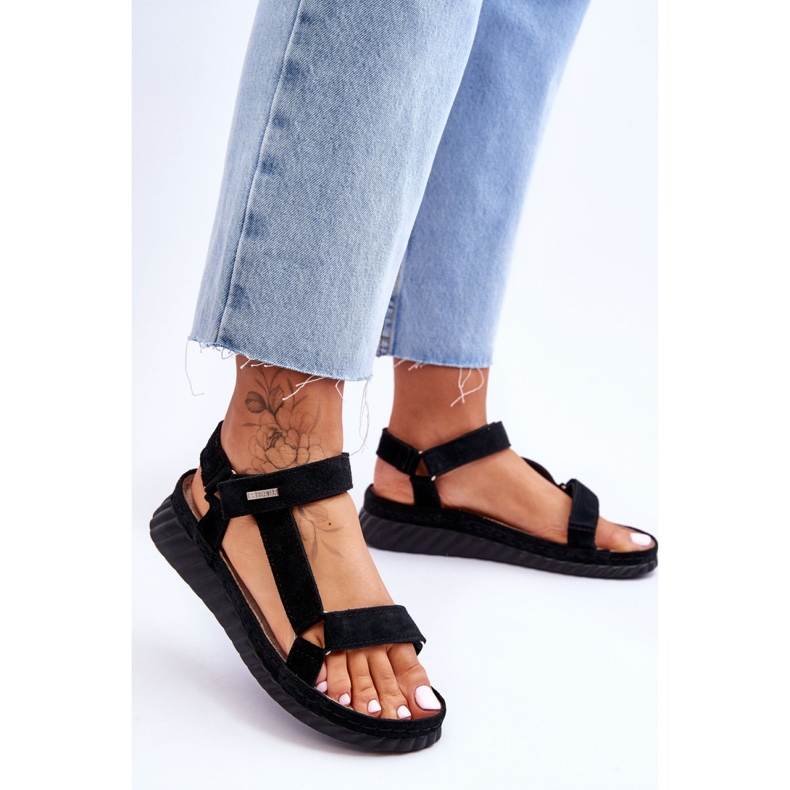 Step in style Sandály Model Big Star LL276011 Black - Krok ve velkém stylu černá