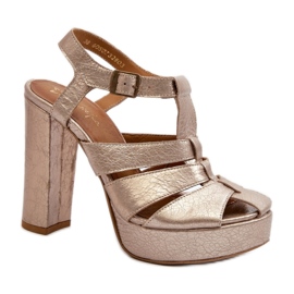 Sandály Model Maciejka 06050-25 Gold - Step in style žlutá