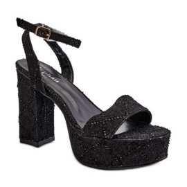 Módní dámské sandály z textilního materiálu černý