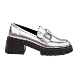 Stříbrné dámské slip-on mokasíny stříbro
