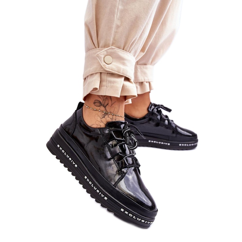 Černé sportovní boty S.Barski LR592B černá