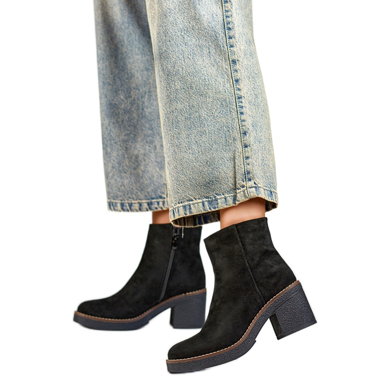 Dámské zateplené boty 9613B černé černá Dámské zateplené boty 9613B černé černá