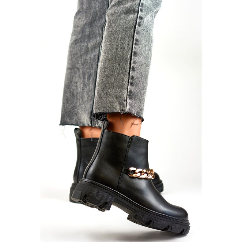 Model D42B Černé kozačky - PRIMO černá