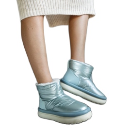 Světle zelené teplé sněhule na platformě Cores zelený