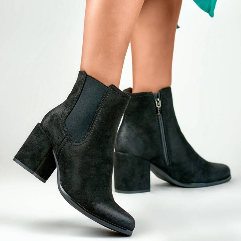 Dámské semišové kotníkové boty, černé, 260038B-SU černá Dámské semišové kotníkové boty, černé, 260038B-SU černá