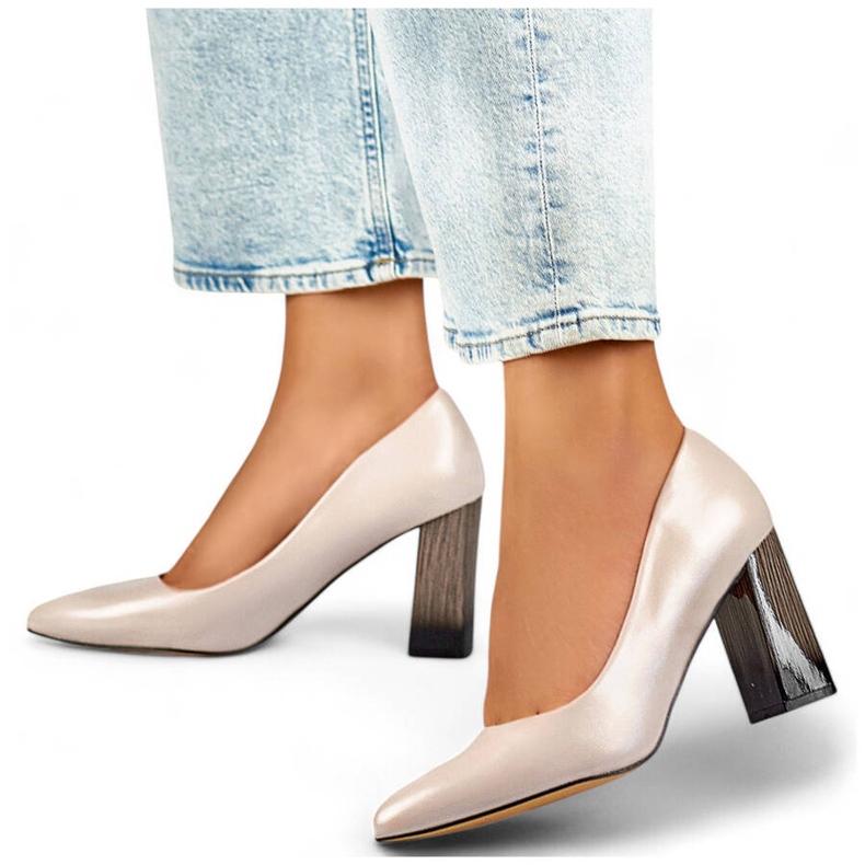 Dámské špičaté lodičky na vysokém ozdobném podpatku, béžové GD-FL486A-L.BE béžový