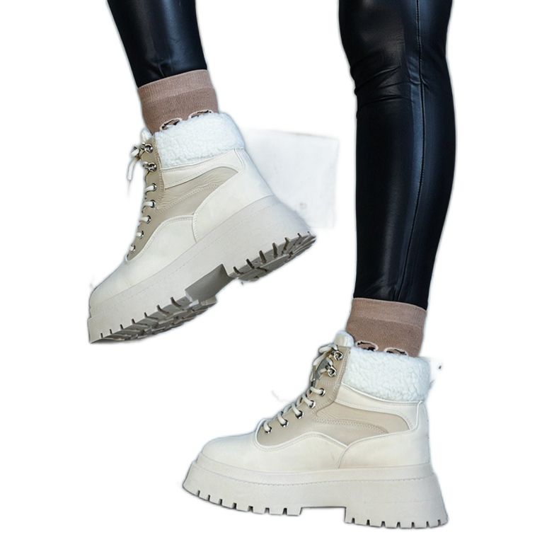 Béžové tenisky se silnou podrážkou a kožíškem od Best béžový