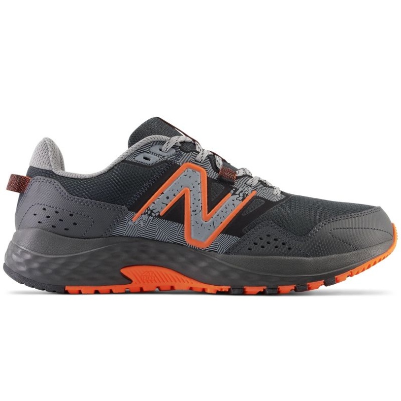 Pánské outdoorové běžecké boty New Balance 410, sportovní tenisky, šedé a oranžové (MT410LO8) šedá