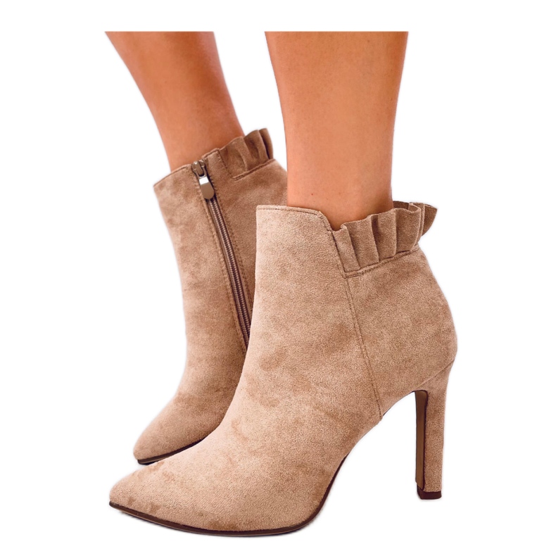 Khaki semišové kotníkové boty na vysokém podpatku béžový Khaki semišové kotníkové boty na vysokém podpatku béžový