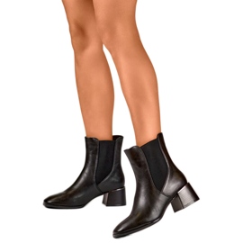 Chelsea boty Model 9611B Black černý