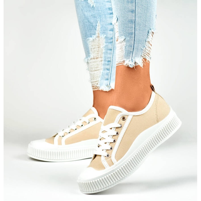 Nízké tenisky s bílou podrážkou, béžové 2667BE béžový