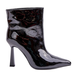 Černé patentované nazouvací kotníkové boty černá