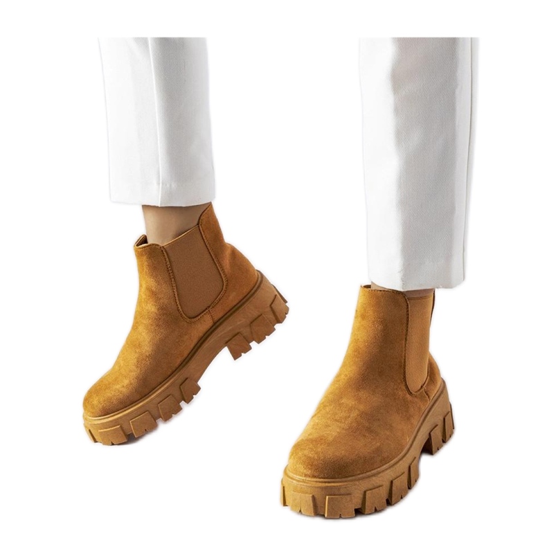 Světle hnědé dámské kotníkové boty Mooca - Solea hnědý