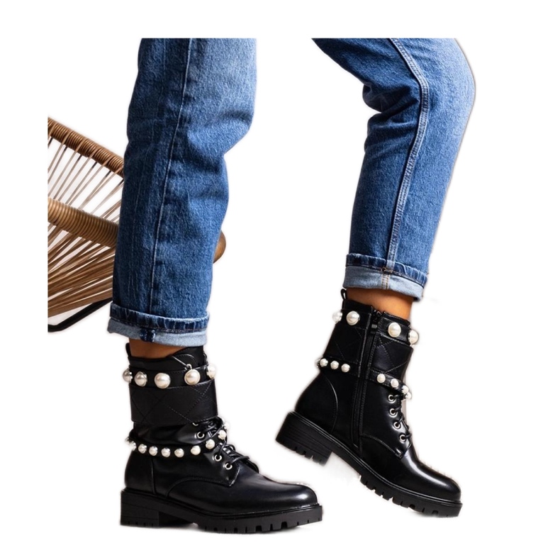Solea Černé dámské šněrovací kotníkové boty s perličkami černá
