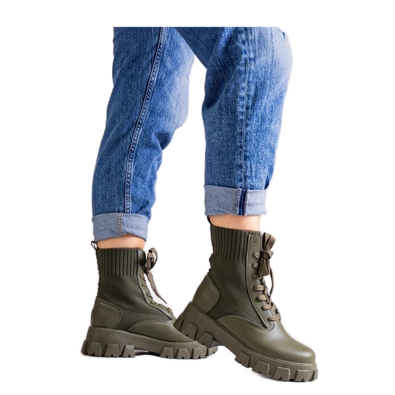 Zelené kotníkové boty s elastickým svrškem Zogba - Solea zelená