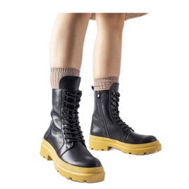 Černé tenisky se žlutou podrážkou Quennie - Solea černá