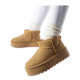 Hnědé sněhule se zirkony hnědý