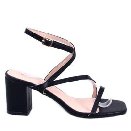 Černé sandály na podpatku černý