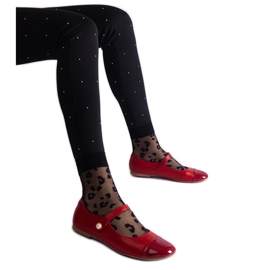 Červené balerínky s patentovanou špičkou, zapínání na suchý zip Červené balerínky s patentovanou špičkou, zapínání na suchý zip