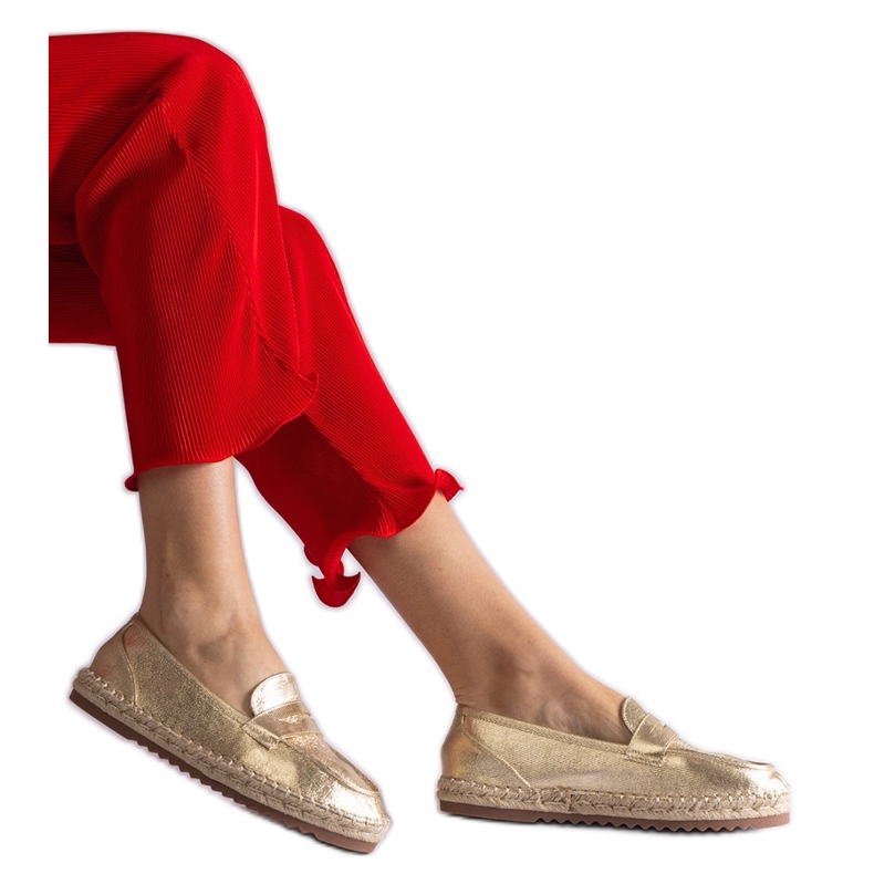Zlato posuvné espadrilles na platformě zlatý