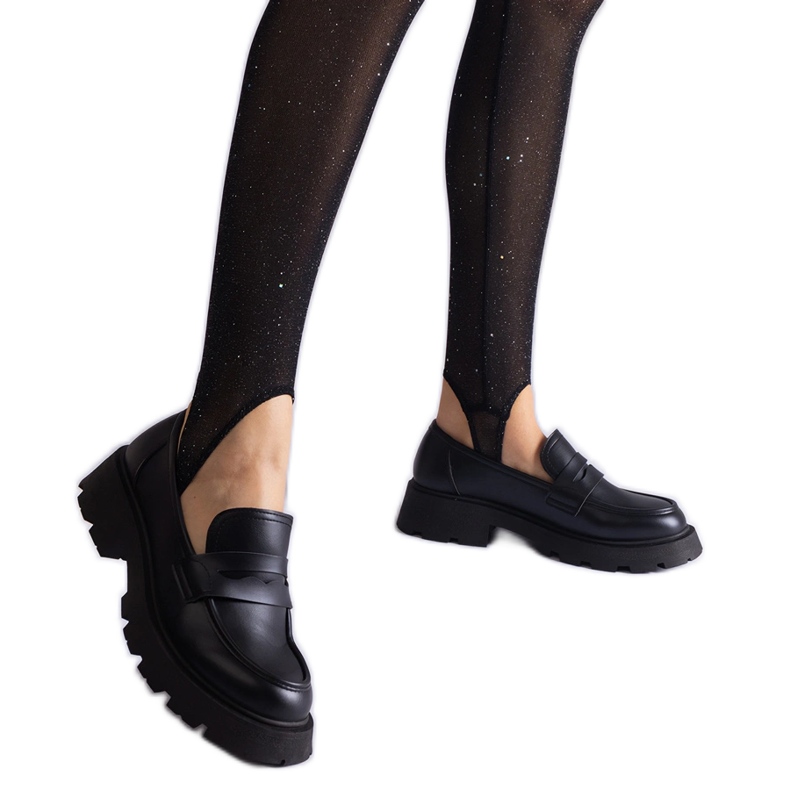 Černé dámské mokasíny z eko kůže černá