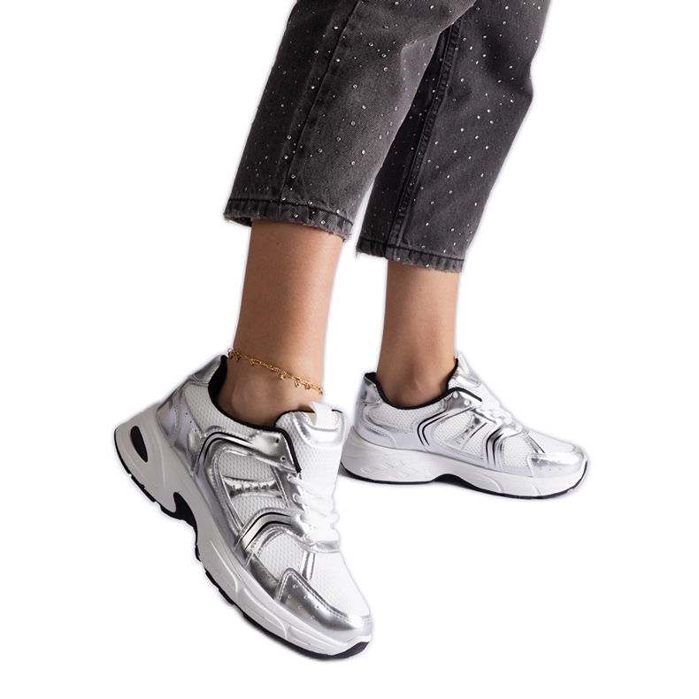 Dámské bílé a stříbrné tenisky stříbrný Dámské bílé a stříbrné tenisky stříbrný