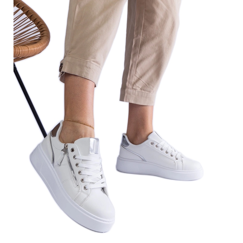 Dámské bílé sportovní tenisky bílý Dámské bílé sportovní tenisky bílý