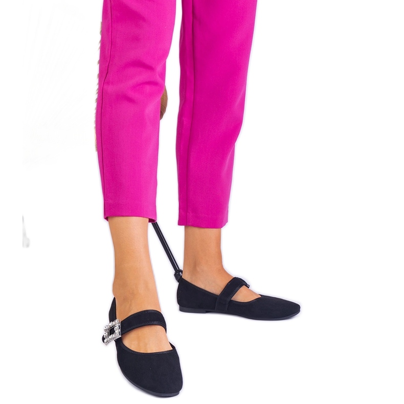 Černé baleríny zdobené přezkou s krystaly černá Černé baleríny zdobené přezkou s krystaly černá