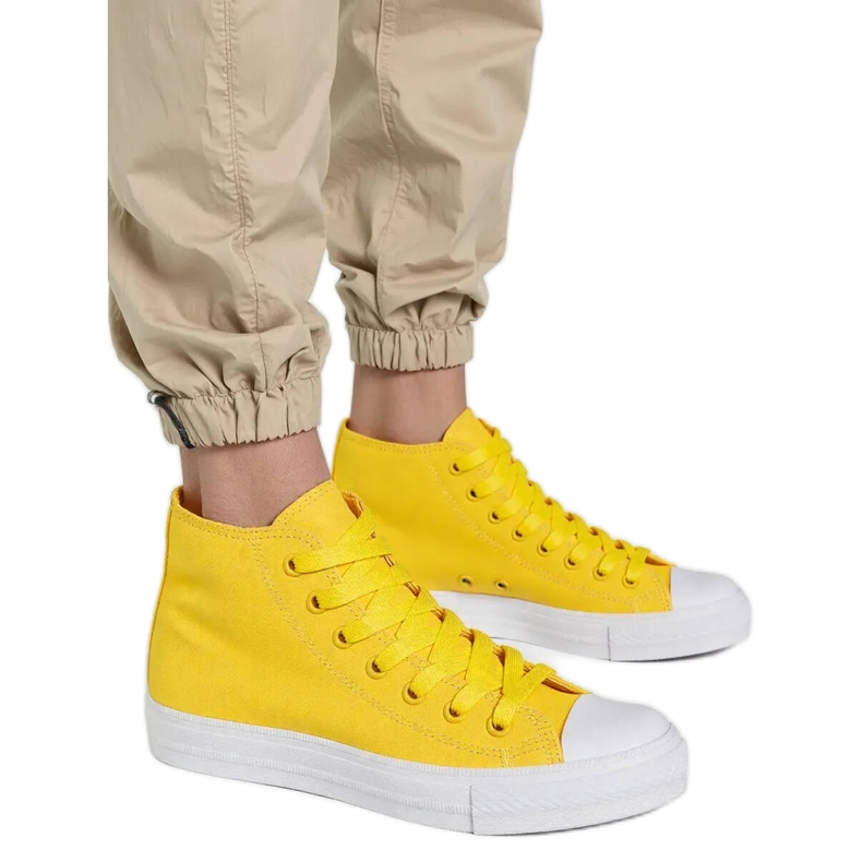 Želské tenisky žen Livio žlutá Želské tenisky žen Livio žlutá