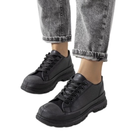 D/GMR Černé tenisky na silné podrážce Nurbik černá