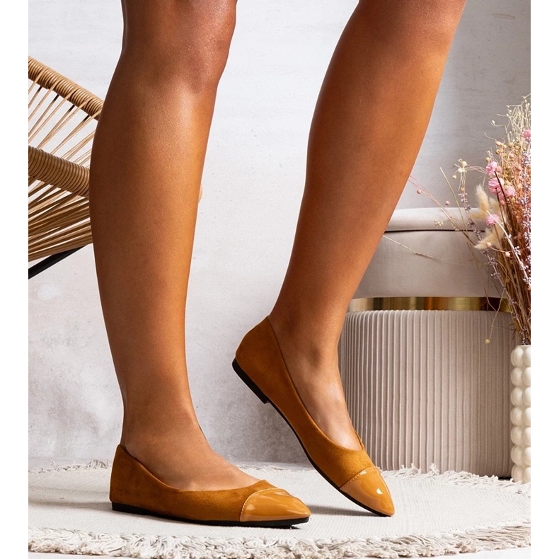 D/GMR Dámské velblouda dámské baleríny s vadným nosem v Thibault Spitz hnědý D/GMR Dámské velblouda dámské baleríny s vadným nosem v Thibault Spitz hnědý