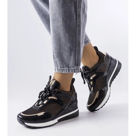 D/GMR Černozlaté tenisky na klínku od Vinceze černá