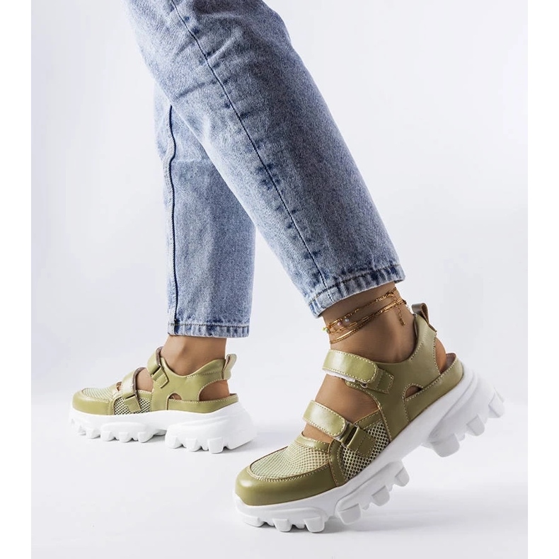 D/GMR Zelené tenisky na masivní podrážce od Djurs zelená