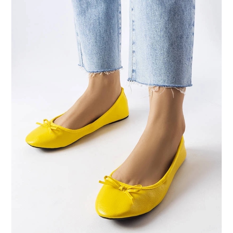 D/GMR Žluté balerínky zdobené mašlí Vaillancour žlutá