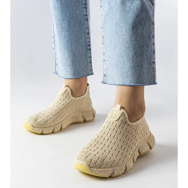 D/GMR Světle béžové sportovní slip-on tenisky od Obenor béžový