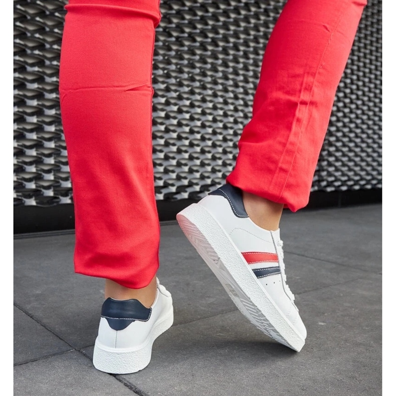 D/GMR Bílé kožené šněrovací tenisky Camilla bílý