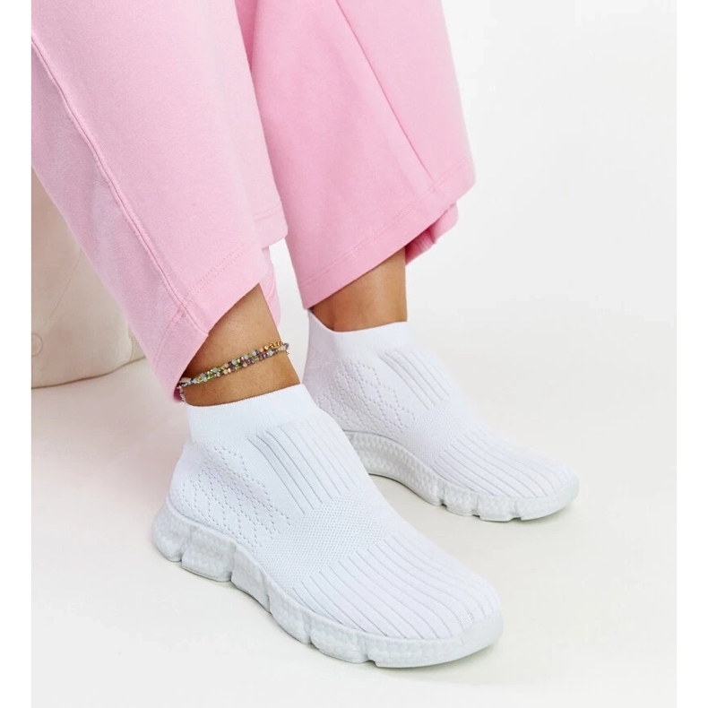 D/GMR Bílé lehké sportovní tenisky Václav bílý