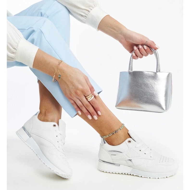 D/GMR Bílé tenisky Tasnim z hadí kůže bílý