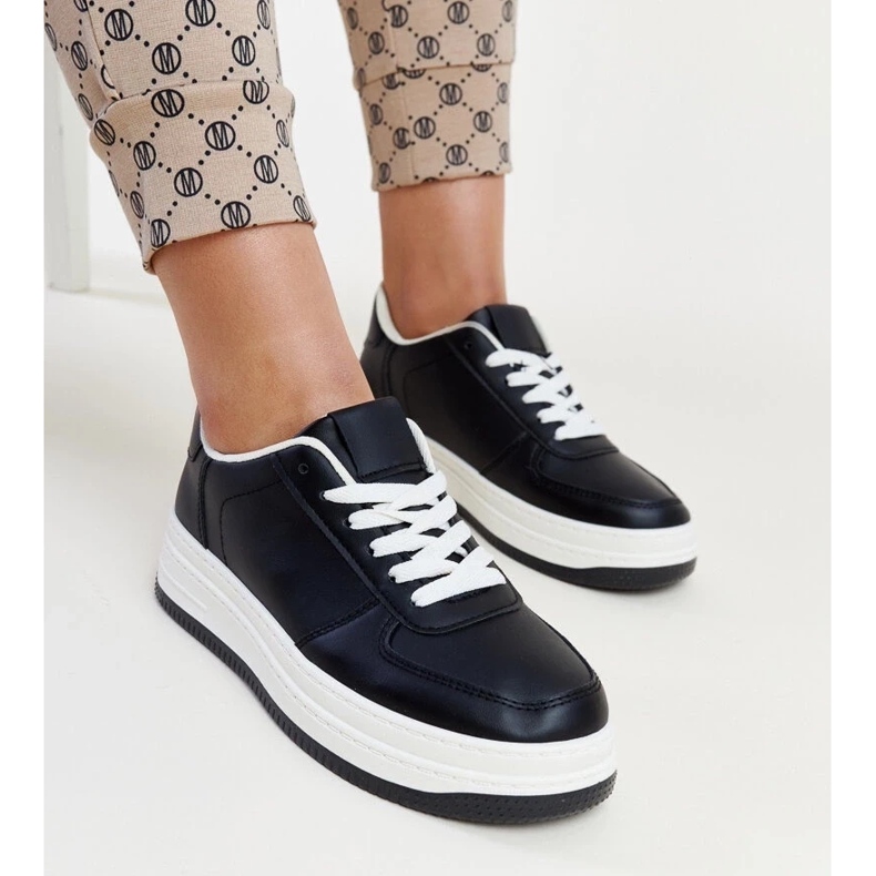 D/GMR Černé tenisky na platformě Cvita černá D/GMR Černé tenisky na platformě Cvita černá