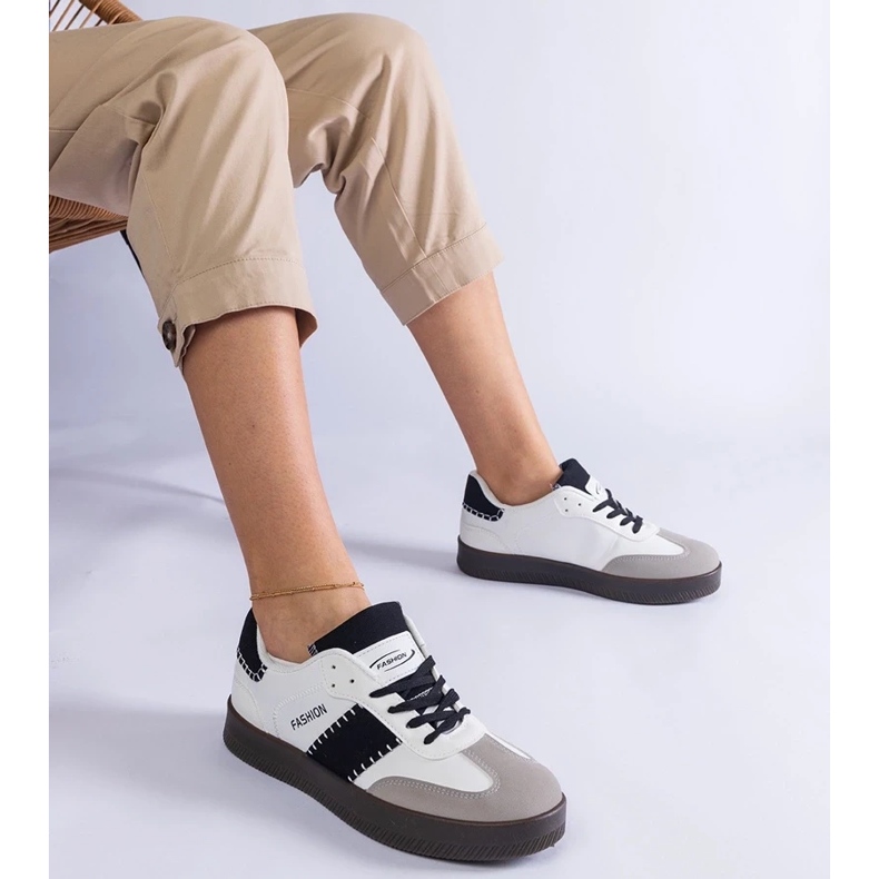 D/CEO Bílé tenisky na platformě pro šití Puente bílý