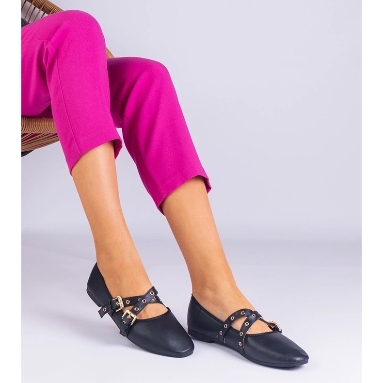 D/CEO Černé baleríny vyrobené z ekologických zdobených převlach Emmarino černá