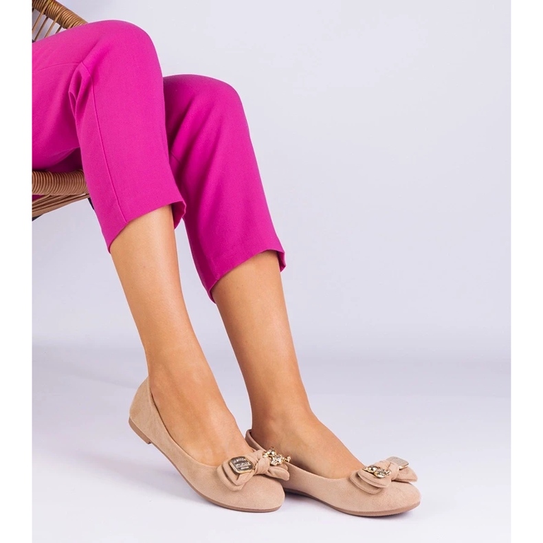 D/CEO Beige Classic Ballerinas s masolským lukem béžový