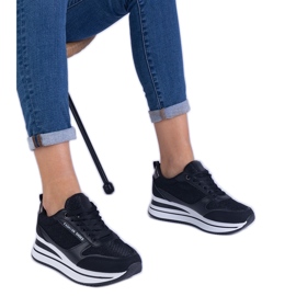 Dámské černé tenisky na platformě černý