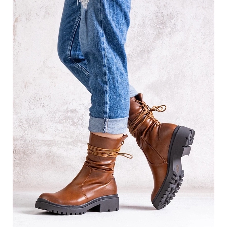 D/CEO Hnědé kotníkové boty z eko kůže Sahera hnědý D/CEO Hnědé kotníkové boty z eko kůže Sahera hnědý