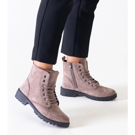 D/CEO Hnědé pracovní boty z ekologického semiše na platformě Barosa hnědý