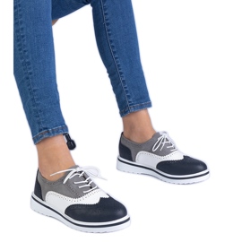 Černé klasické boty Oxford černá