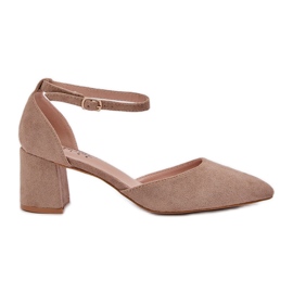 Sumišové čerpadla na tmavě velikosti béžový